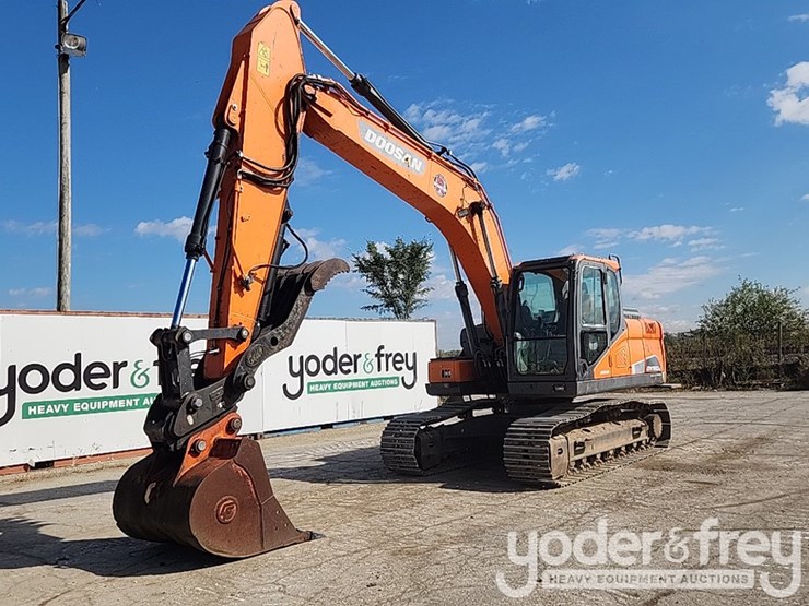 2017-doosan-dx180-lc-5-image-1