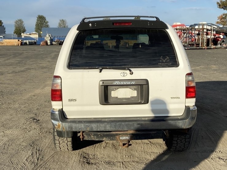 1996-toyota-4-runner-image-4