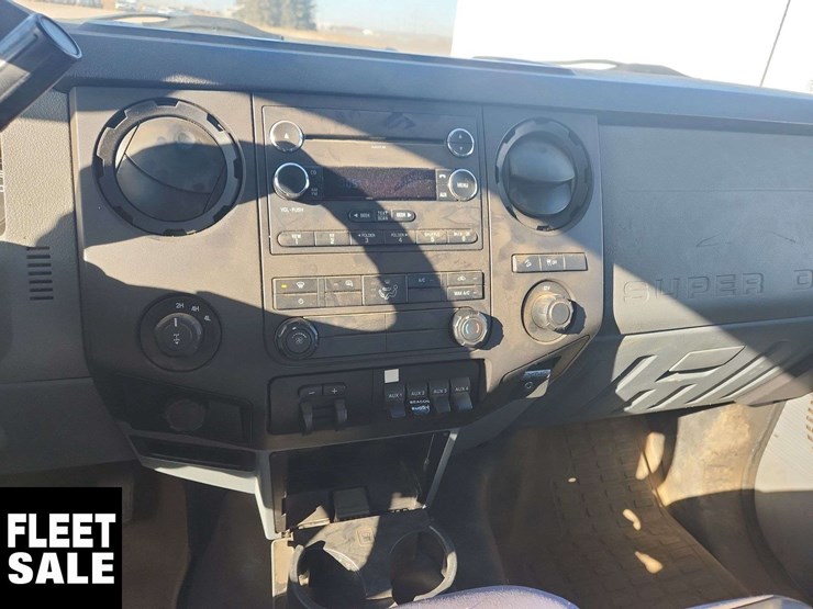 2014-ford-f350-image-14