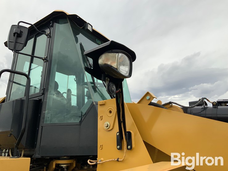 2020-caterpillar-950gc-image-18