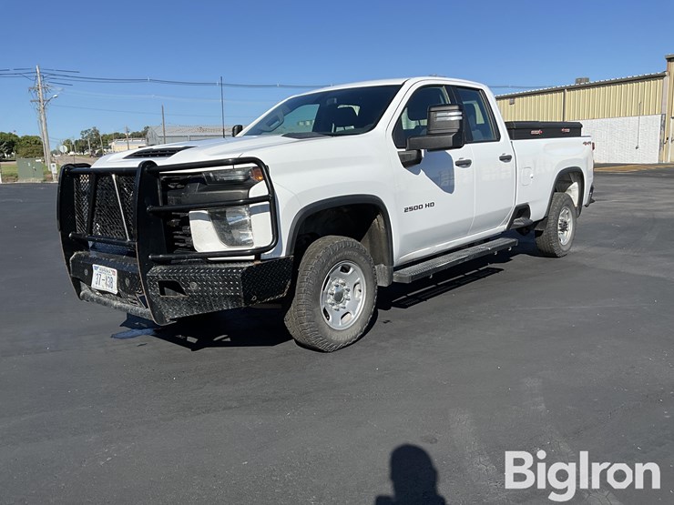 2021-chevrolet-silverado-2500-image-1