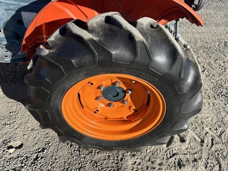 kubota-b7100-image-31