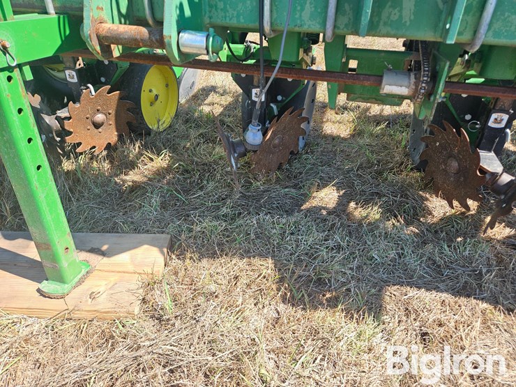 john-deere-2-image-17