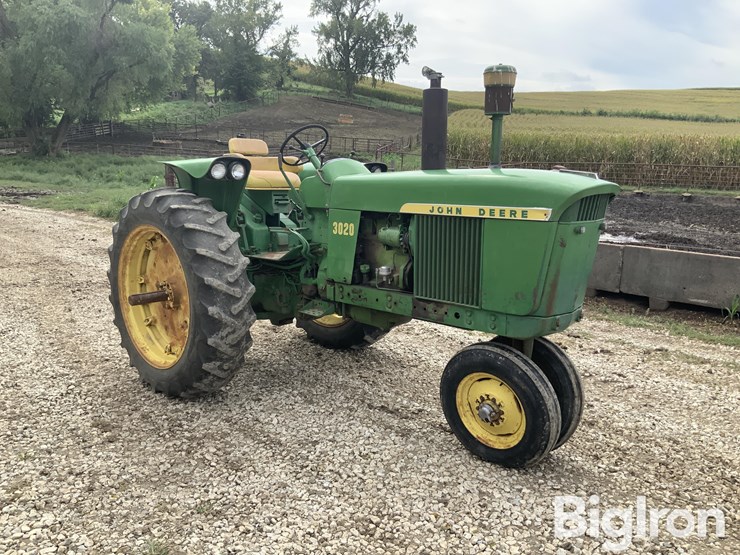 1965-john-deere-3020-image-3
