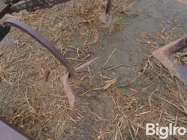 7'-field-cultivator-image-17