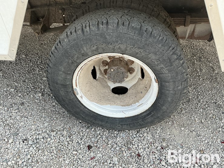 2015-ford-e350-image-20