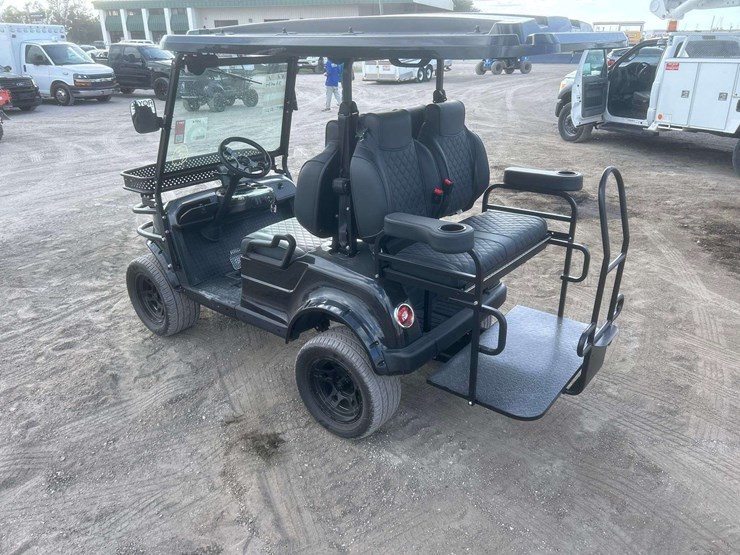 2025-epic-electric-golf-cart-image-4