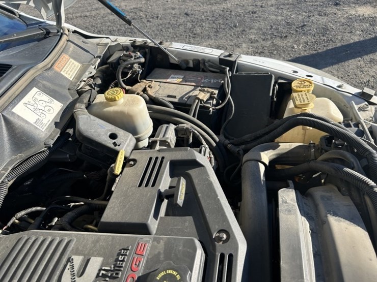 2009-dodge-ram-5500-image-38