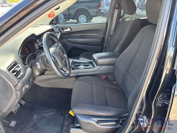 2021-dodge-durango-suv-image-12