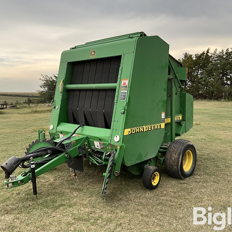1999 JOHN DEERE 566