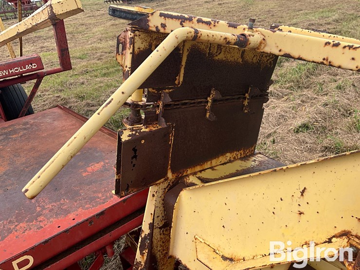new-holland-1002-image-20
