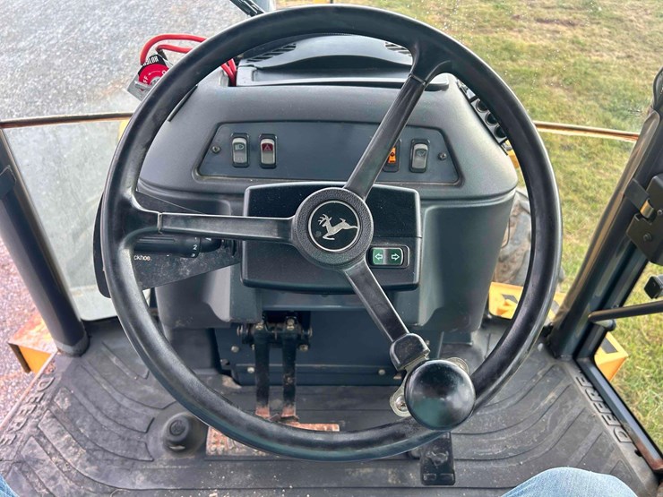 2003-deere-310sg-image-30
