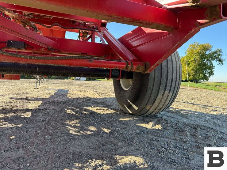 morris-pro-ag-bale-stacker-image-31