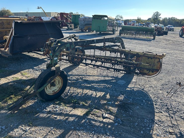 john-deere-660-image-2
