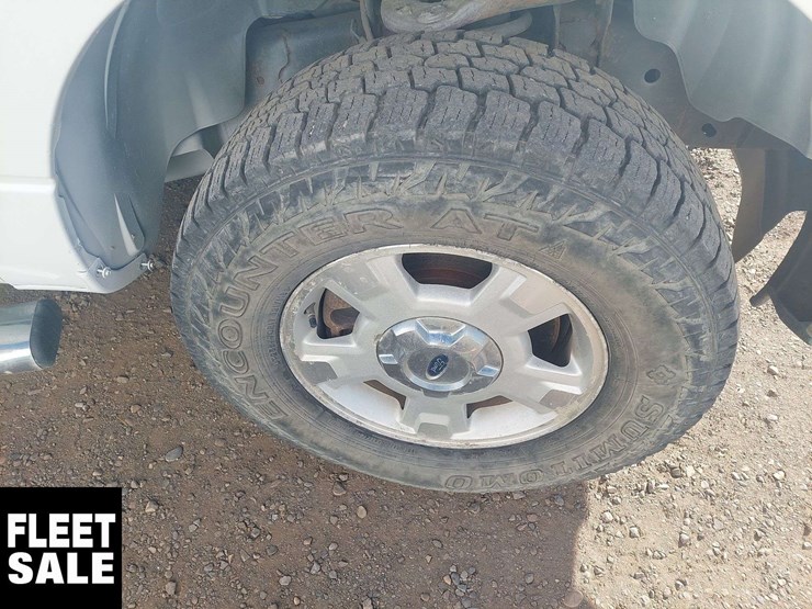 2014-ford-f150-xlt-image-23