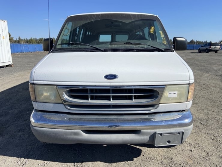 2001-ford-e350-image-8