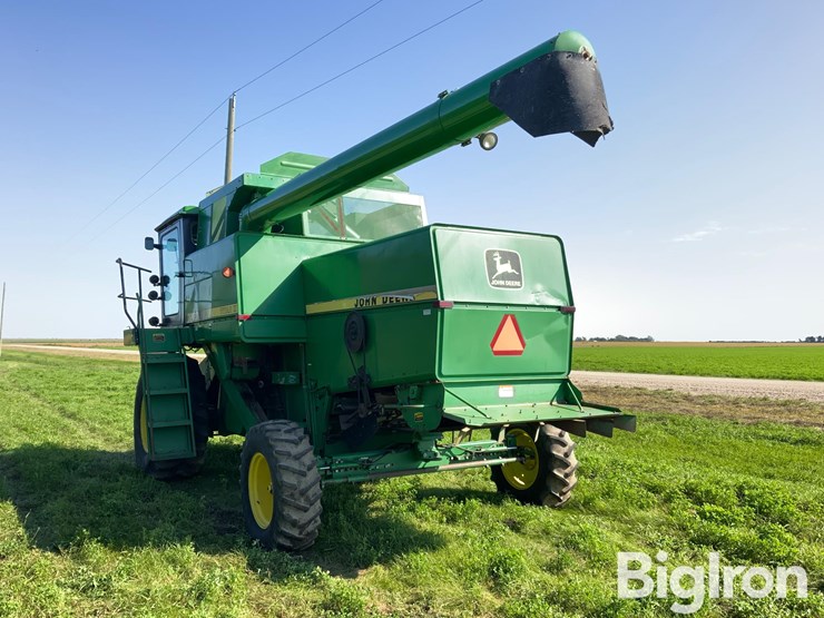 john-deere-7720-titan-ii-image-7