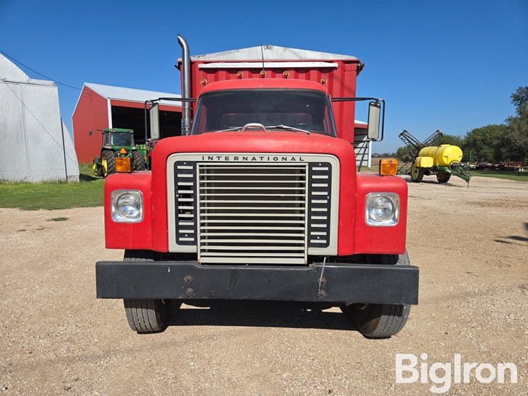 1977-international-loadstar-image-2
