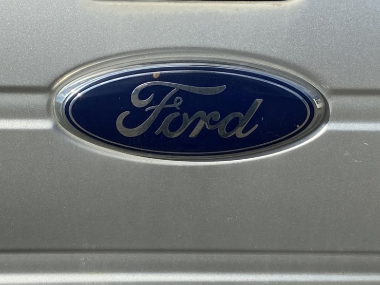 2011-ford-f150-image-9