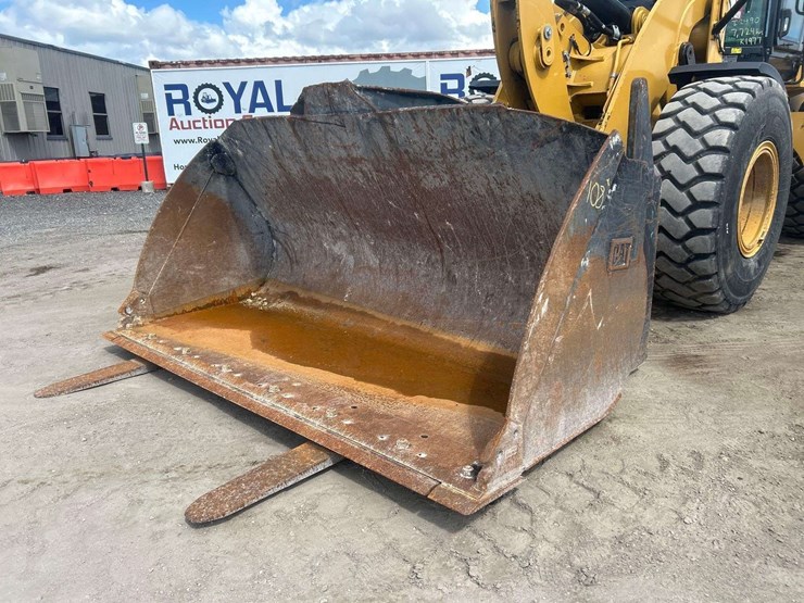 2016-caterpillar-930m-image-13