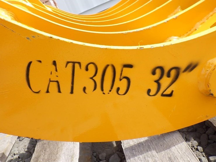 caterpillar-305-image-5