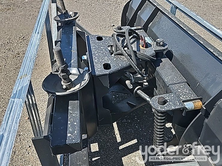 unused-jct-84"-snow/-dozer-blade-to-suit-skidsteer-image-10