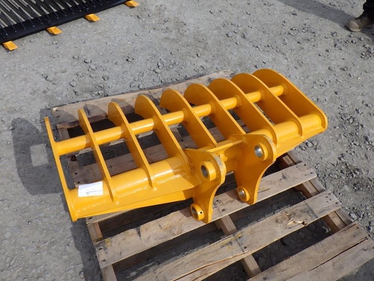 caterpillar-305-image-2