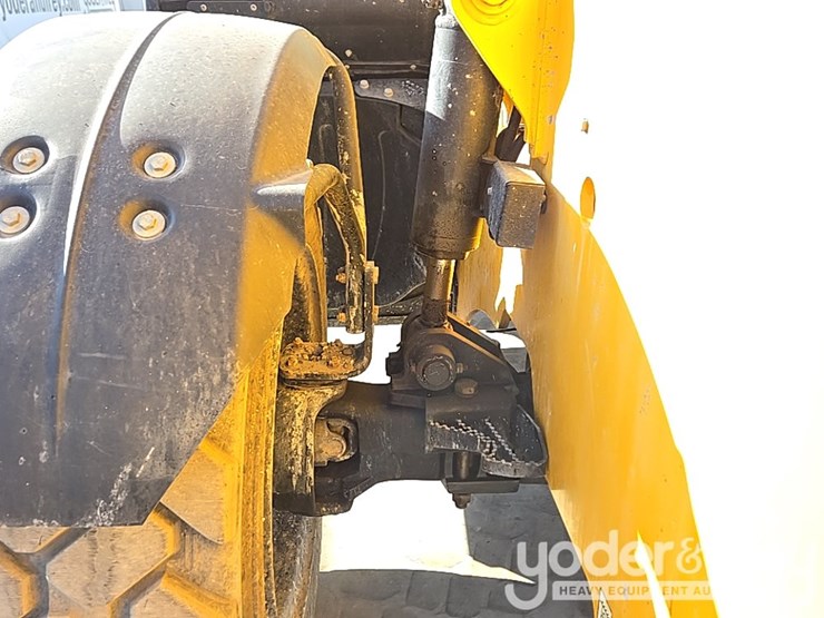 2016-jcb-510-56-image-29