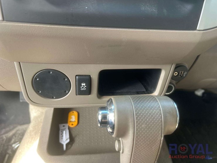 2017-nissan-frontier-image-29