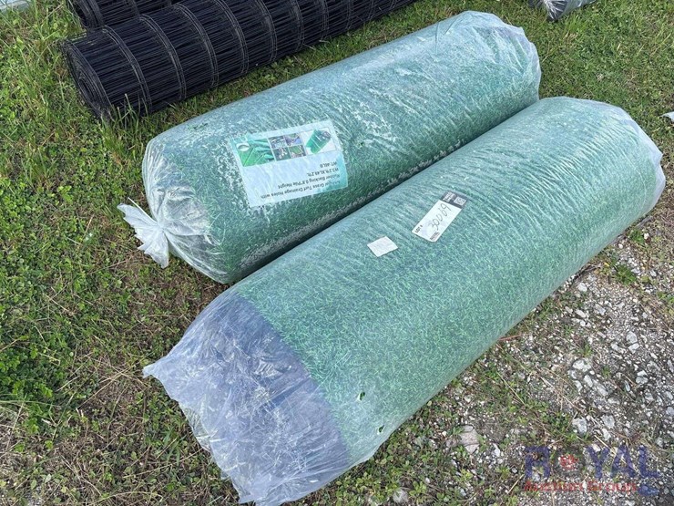 rolls-of-artificial-grass-turf-drainage-holes-image-4
