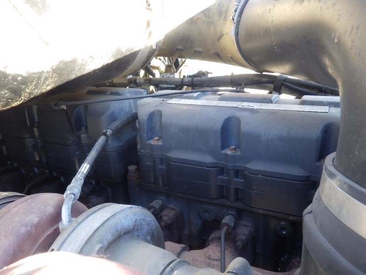 1999-mack-ch613-image-31