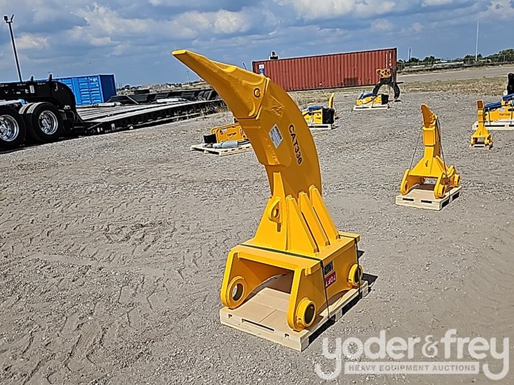2025-caterpillar-336-image-1