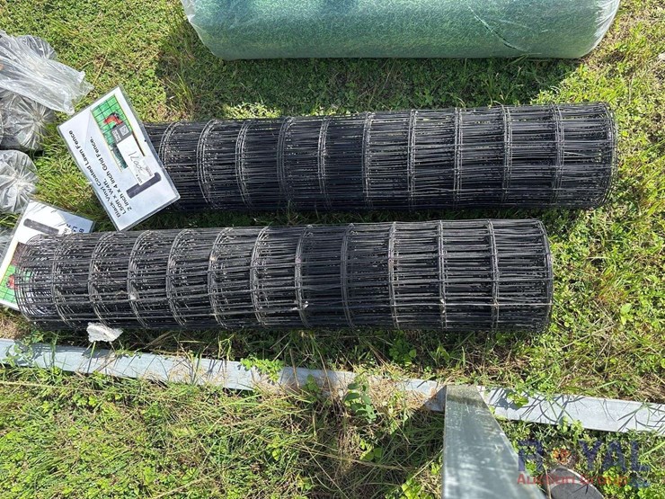 rolls-of-black-vinyl-coated-lawn-fencing-image-4