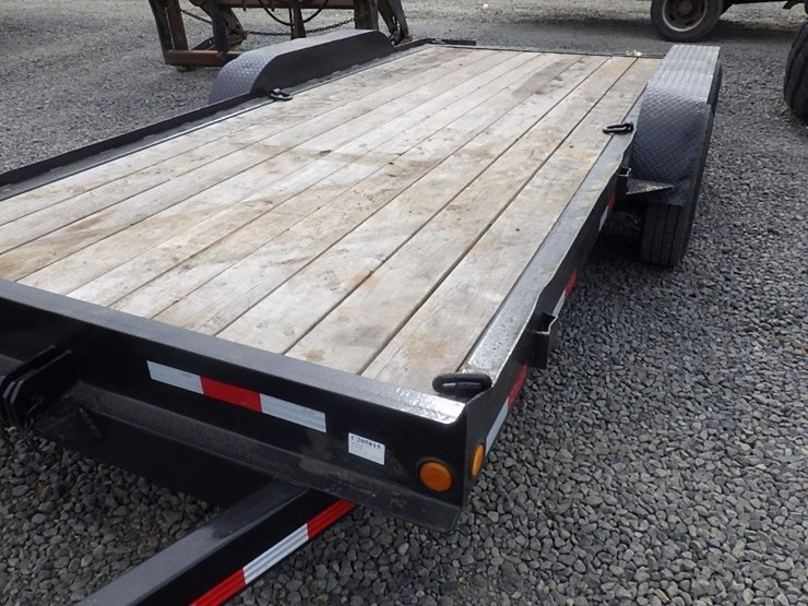 19'-t/a-tilt-deck-trailer-image-6