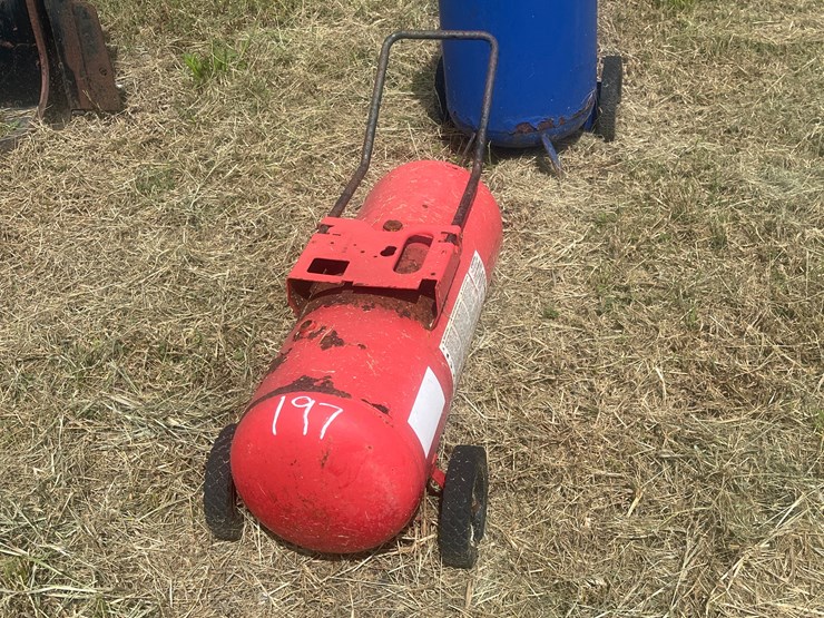 #197-•-husky-air-tank-for-parts-and-repairs-image-2