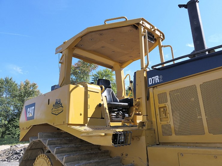 caterpillar-d7r-image-28