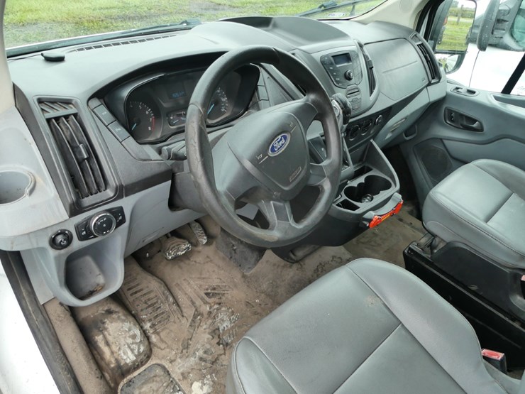 2016-ford-transit-image-11