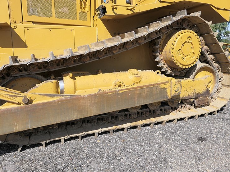 caterpillar-d7r-image-12