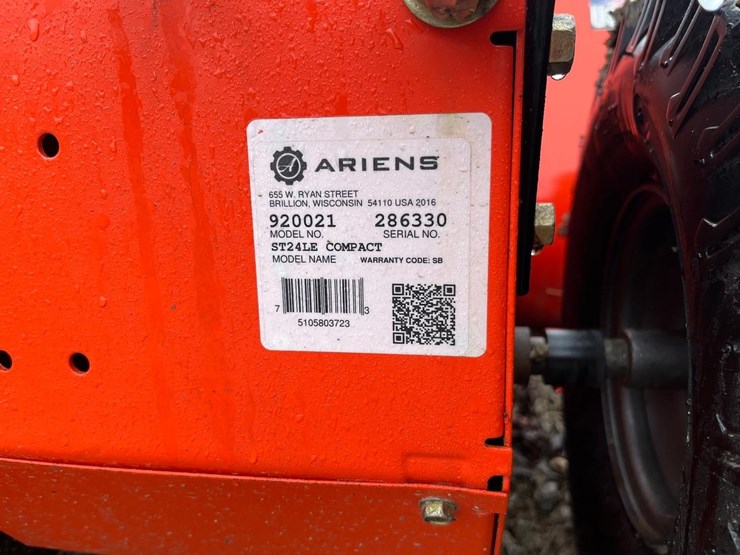 ariens-24"-walk-behind-snow-blower-image-11