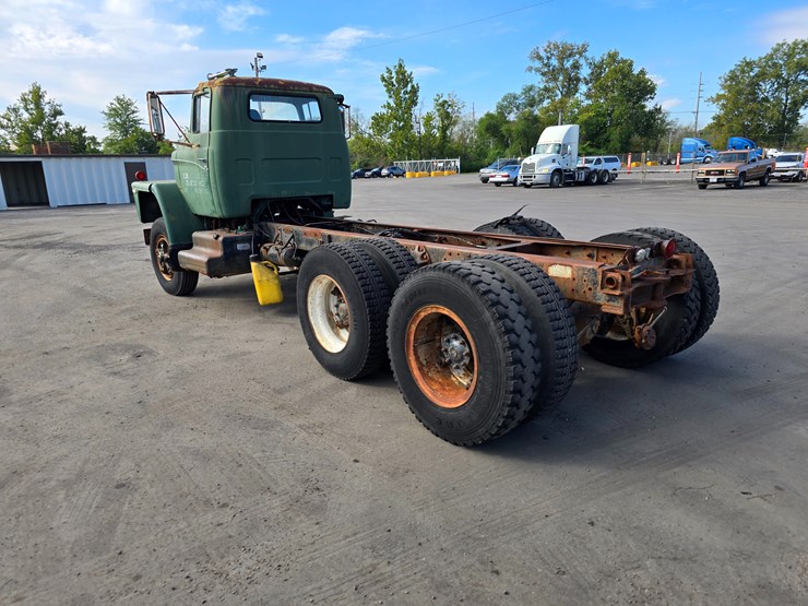 dodge-800-image-12