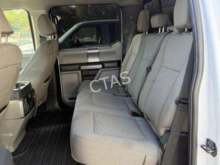 2022-ford-f450-image-29