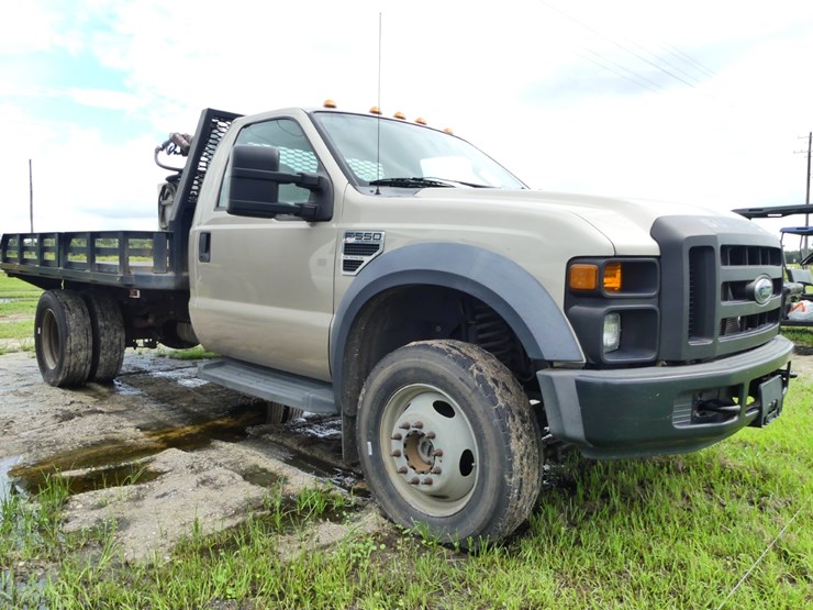 2008-ford-f550-xl-image-2