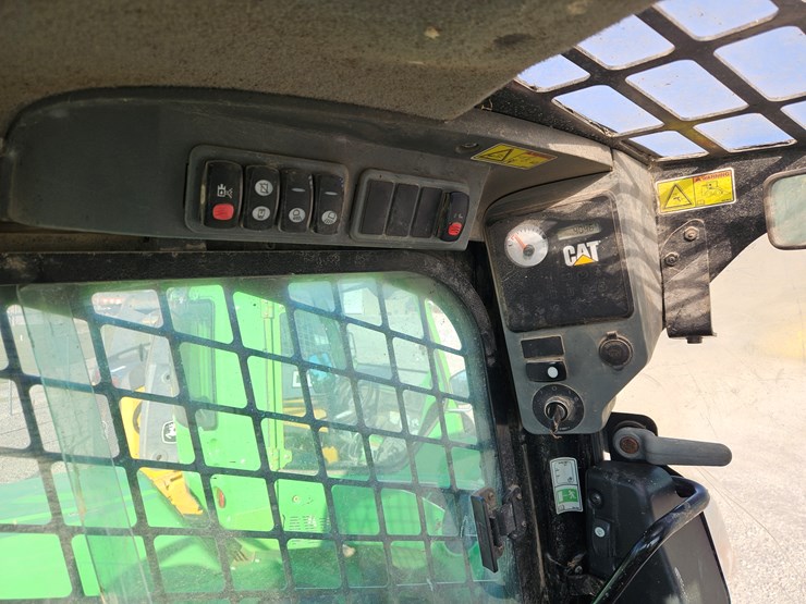 2008-caterpillar-256c-image-10