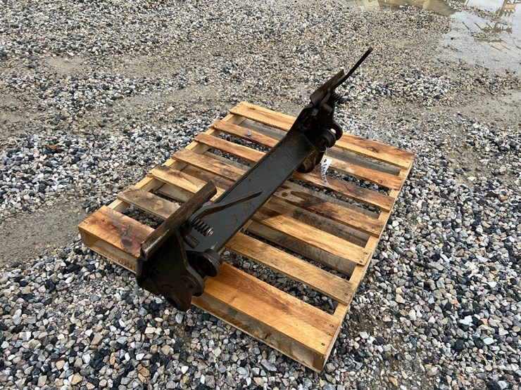 bobcat-skid-steer-quick-attach-plate-image-4