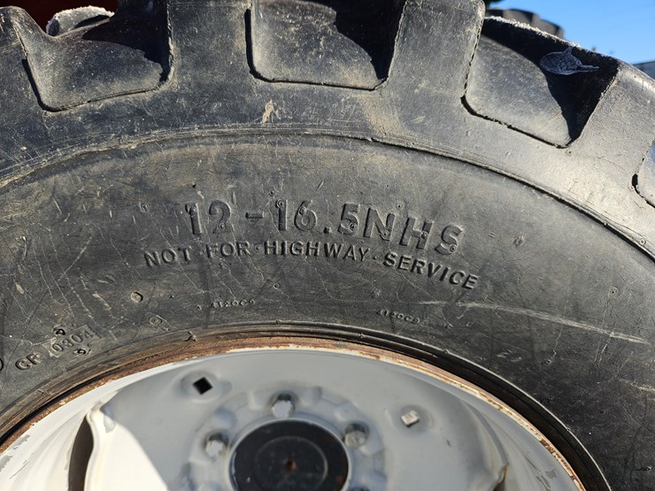 2005-case-ih-dx24-image-13