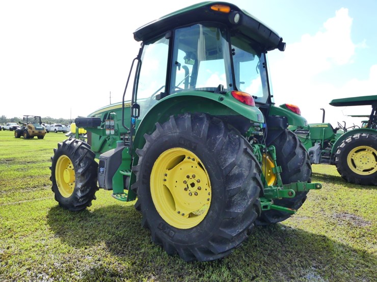 2019-john-deere-5090e-image-4