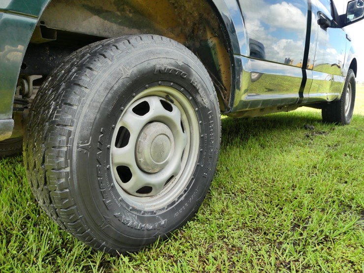 2015-ford-f150-xl-image-6
