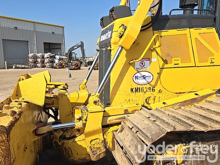 2016-komatsu-d65pxi-18-image-18