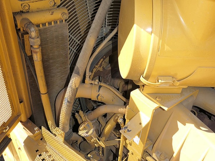 caterpillar-d7r-image-32