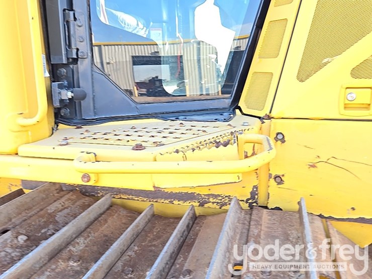 2019-komatsu-d65pxi-18-image-38